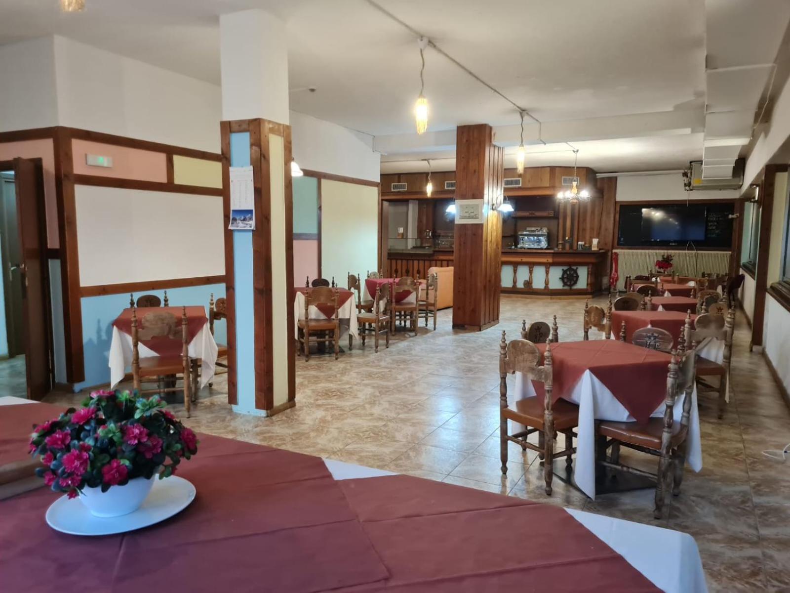 Hostel Il Pirata Cavareno Zewnętrze zdjęcie